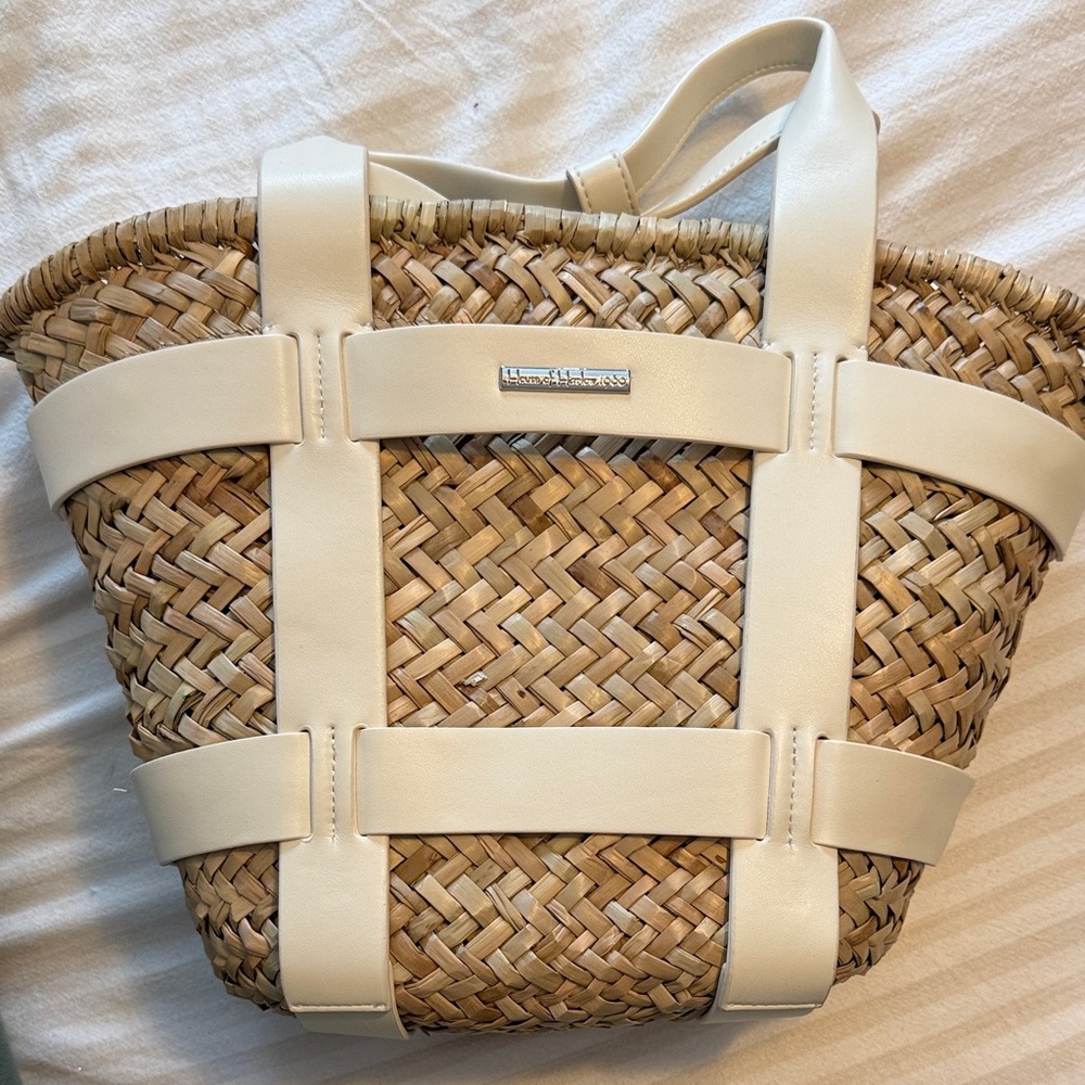 House of Harlow 1960 Tan and Cream Woven Tote